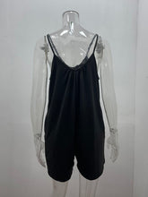 Women's Casual Suspender Shorts Solid Color Round Neck Loose Pocket Jumpsuit