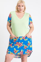 Short Sleeve Floral Blocked Midi Dress With Front Pocket