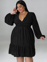 Plus size jacquard V-neck striped long-sleeved dress