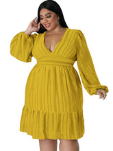 Plus size jacquard V-neck striped long-sleeved dress