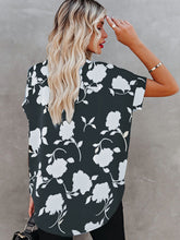 Women's New Floral Print Casual V-Neck Short Sleeve Shirt