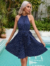 New Halter Neck Pleated Beach Vacation Fashion Dress