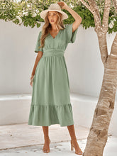 Women's summer new V-neck lotus leaf sleeve solid color dress