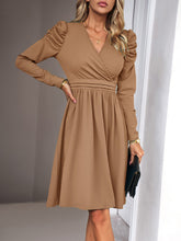 Ladies Fashion Elegant Solid Color V-neck Long Sleeve Dress