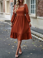 Women's Elegant Solid Color Square Neck Long Sleeve Dress