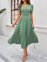 Women's elegant solid color waist dress