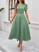 Women's elegant solid color waist dress