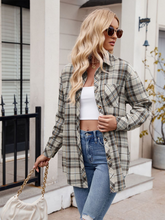 Women's casual fashion hot girl loose plaid shirt