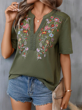 New women's fashion embroidery stitching lace top