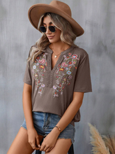 New women's fashion embroidery stitching lace top