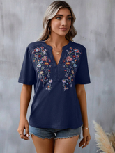 New women's fashion embroidery stitching lace top