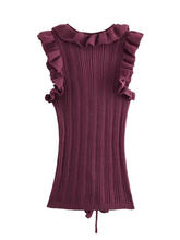 Fashionable vest ruffled sleeveless sweater